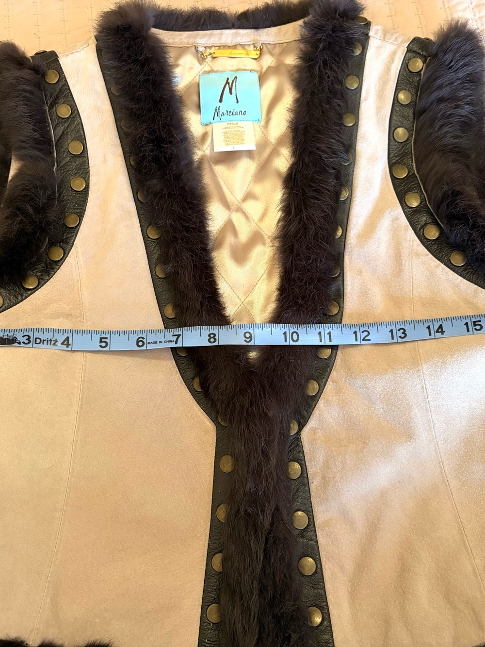 Marciano leather trim and rabbit fur studded vest, Size L Y2K cream brown - Picture 7 of 9